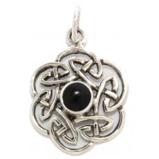 Nuada - Keltischer Knoten Onyx (Kettenanhnger in Silber)
