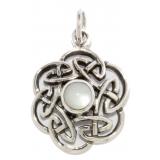 Nuada - Celtic knot pearl (Pendant in silver)